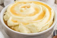 Amish Farmhouse Mashed Potatoes