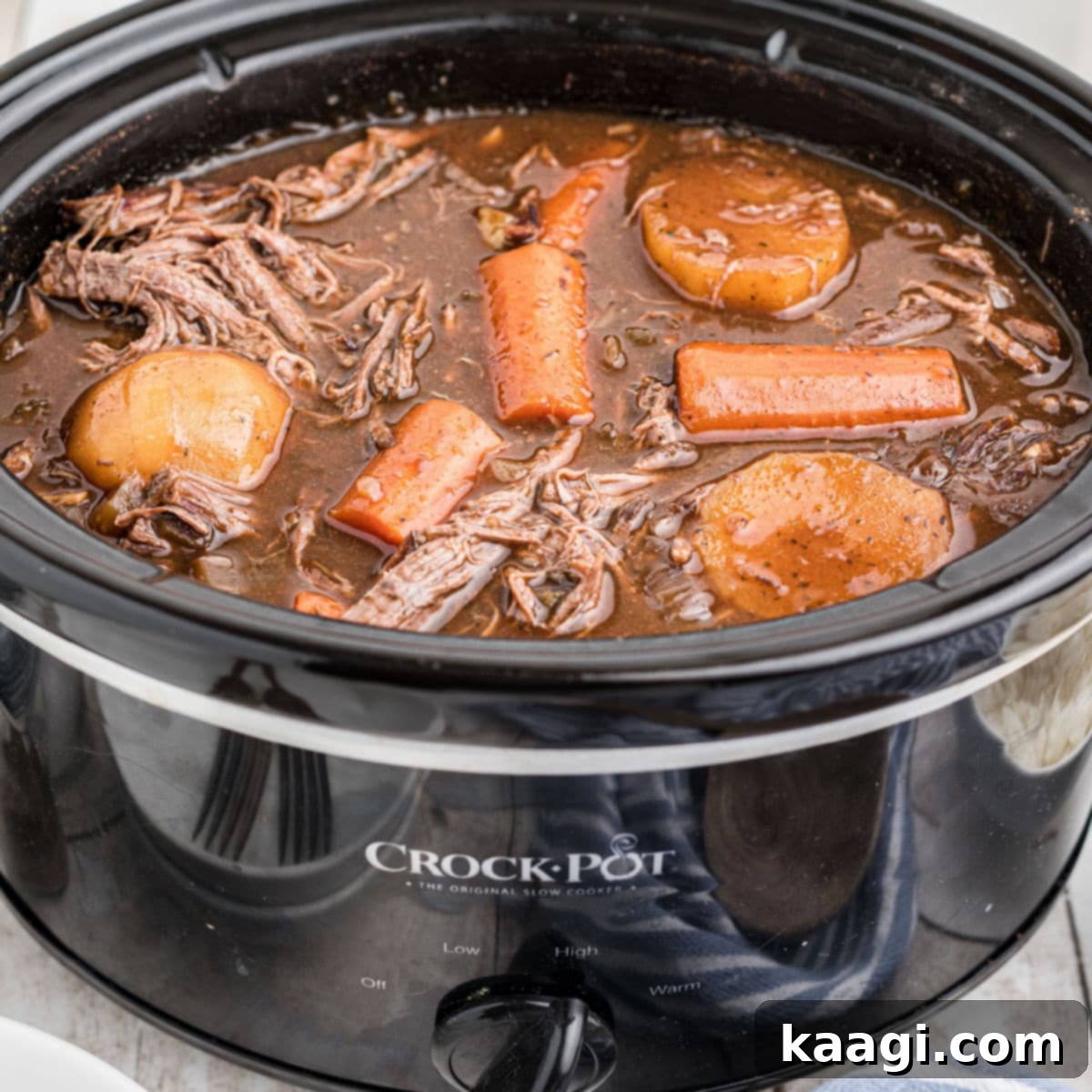 Red Wine Braised Venison Pot Roast 1 featured 10279
