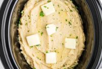 Savory Slow Cooker Mashed Potatoes