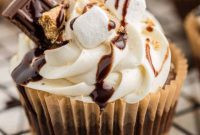Gooey Campfire S’mores Cupcakes
