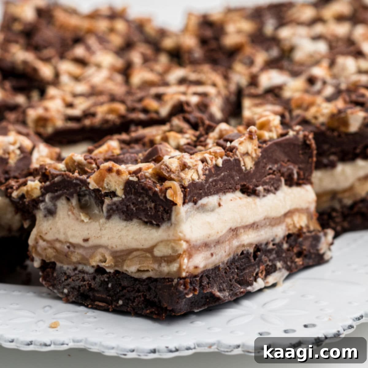 The Only 5 Brownie Recipes You'll Ever Need 1 featured 6657