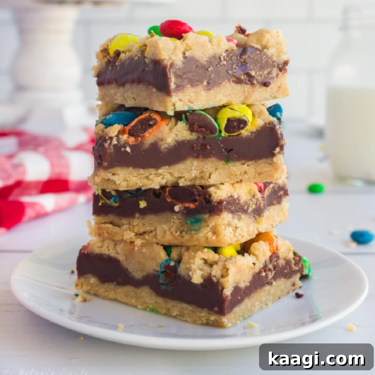 M and M Chocolate Chip Oat Bars 1 featured 9017