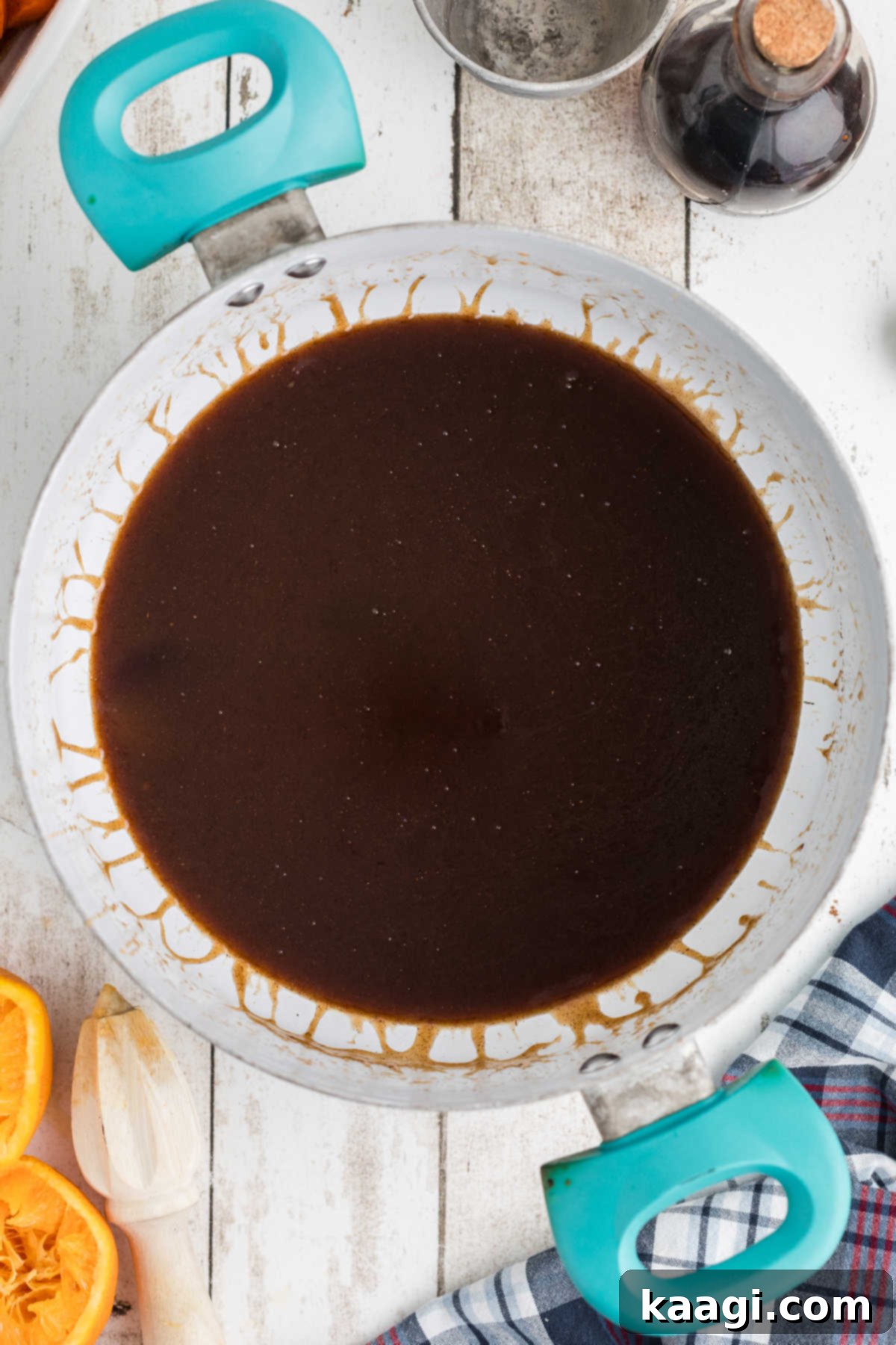 A pot with a treacle like substance.