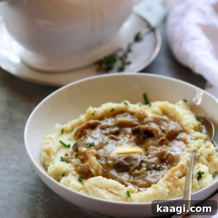 A rich, hearty, and umami-packed vegan mushroom gravy.