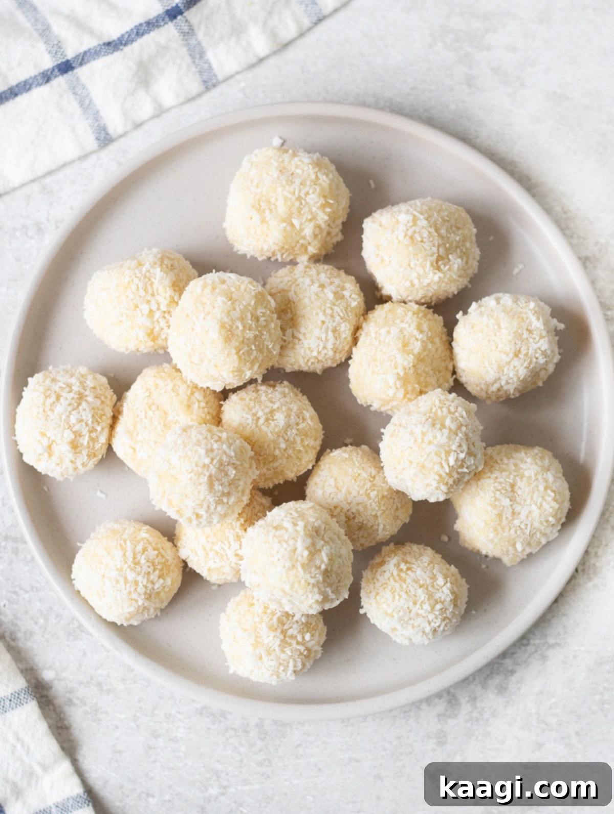 76 Effortless Christmas Goodies 76 White Chocolate And Coconut Truffles rolled in coconut flakes