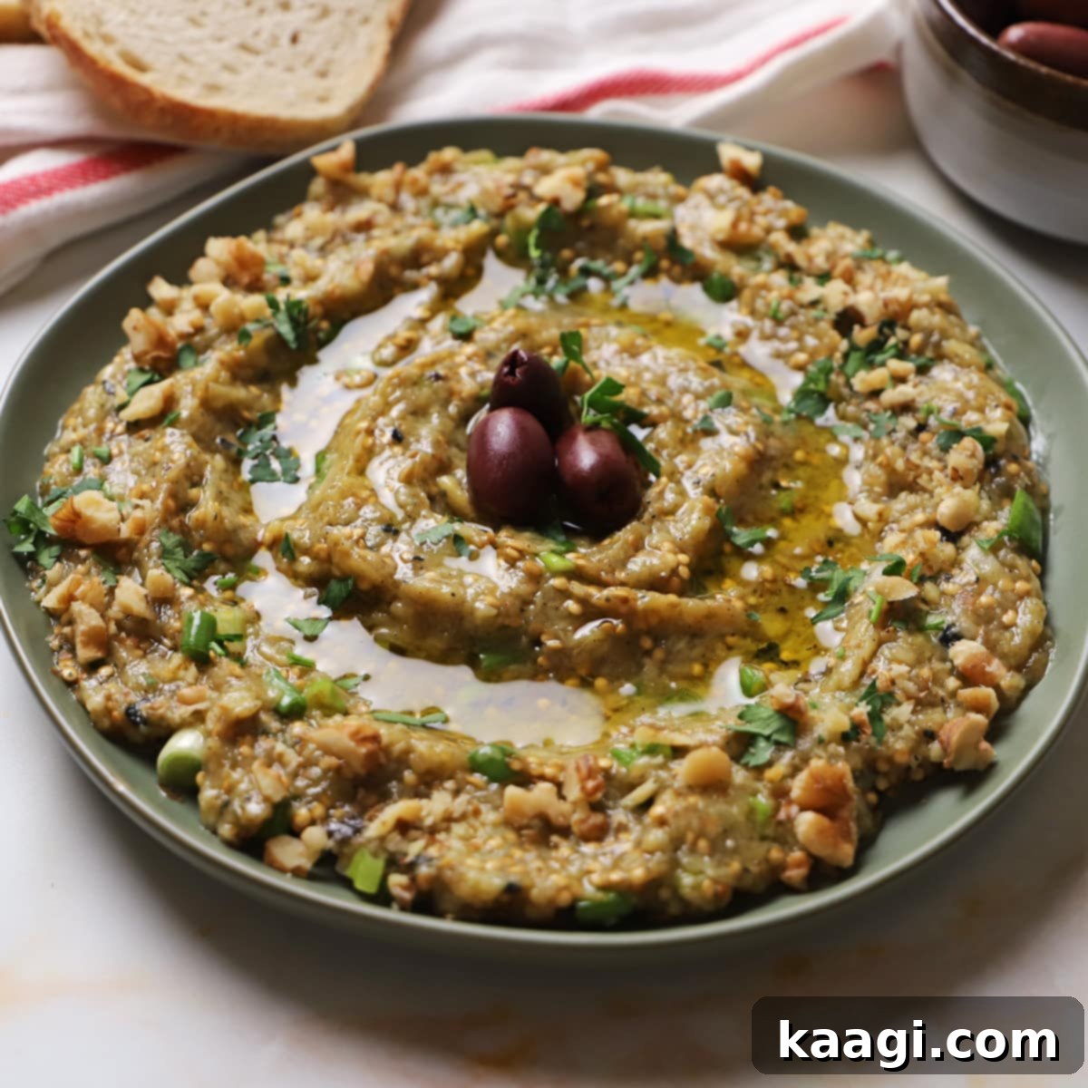 Melitzanosalata (Greek Eggplant Dip)
