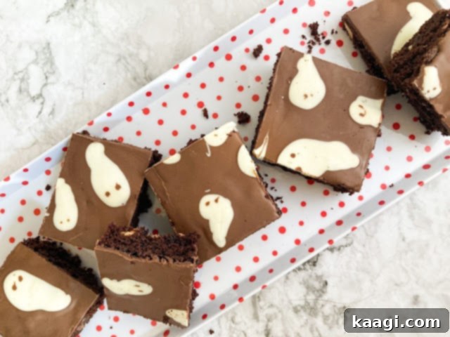 Cute ghost chocolate brownies for Halloween.