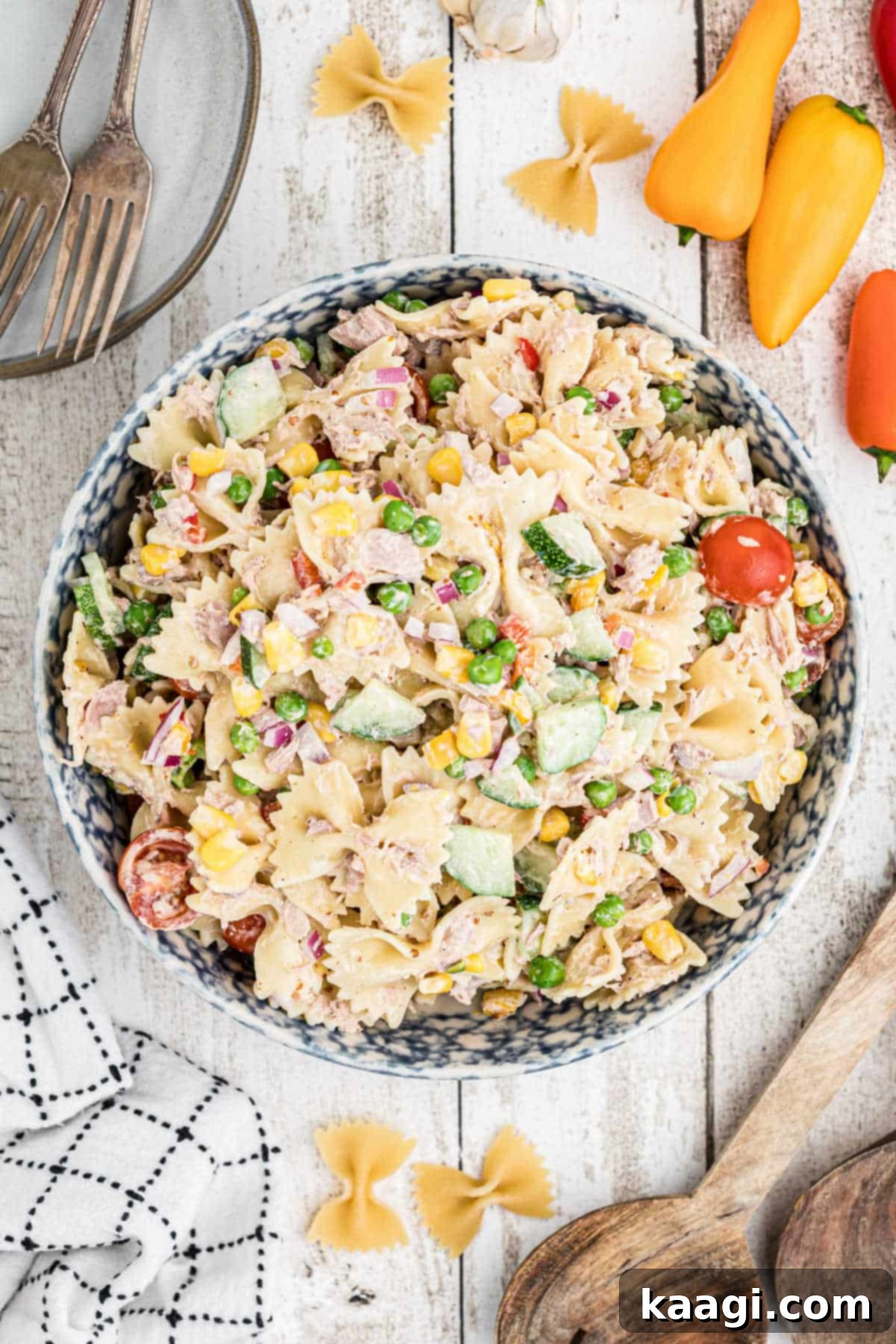 Creamy Tuna Pasta Salad 2 overhead shot of creamy tuna pasta salad with fresh vegetables